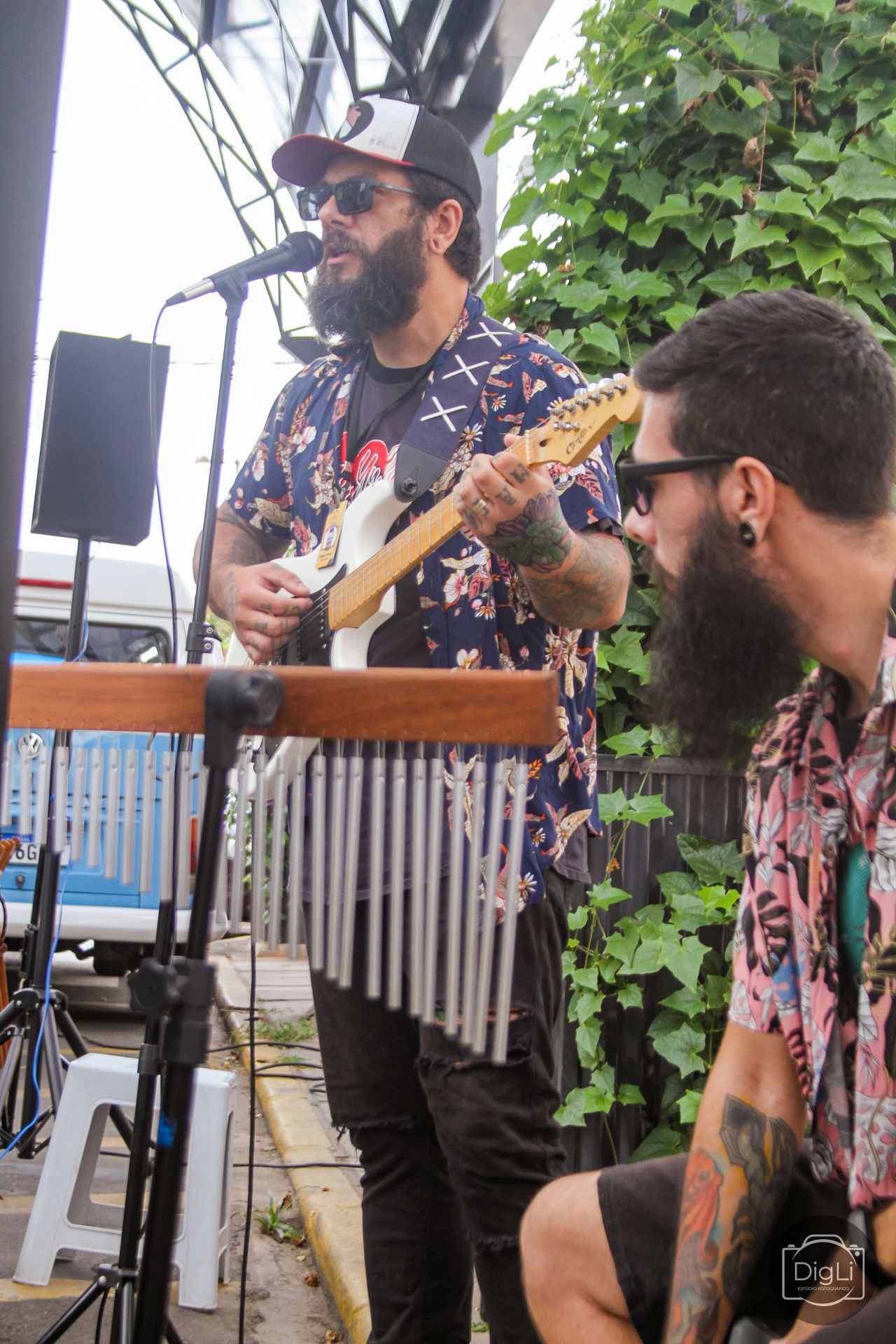 Rodrigo Fontoura apresentação da banda Digor na Feira da Economia Solidaria e Criativa de Esteio 15-03-2025 (5)