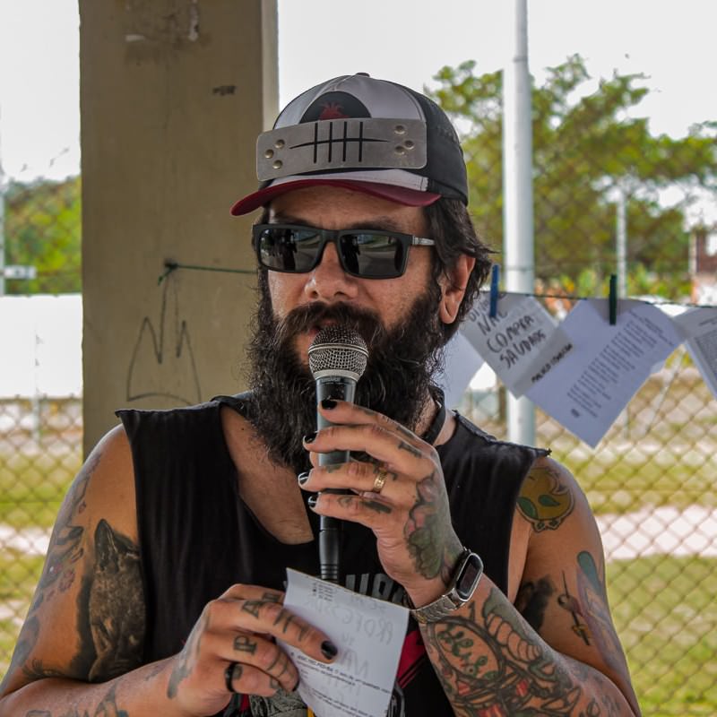 Rodrigo Fontoura no Sarau Ao Natural - Canoas Com Ares de Poesia q (1)