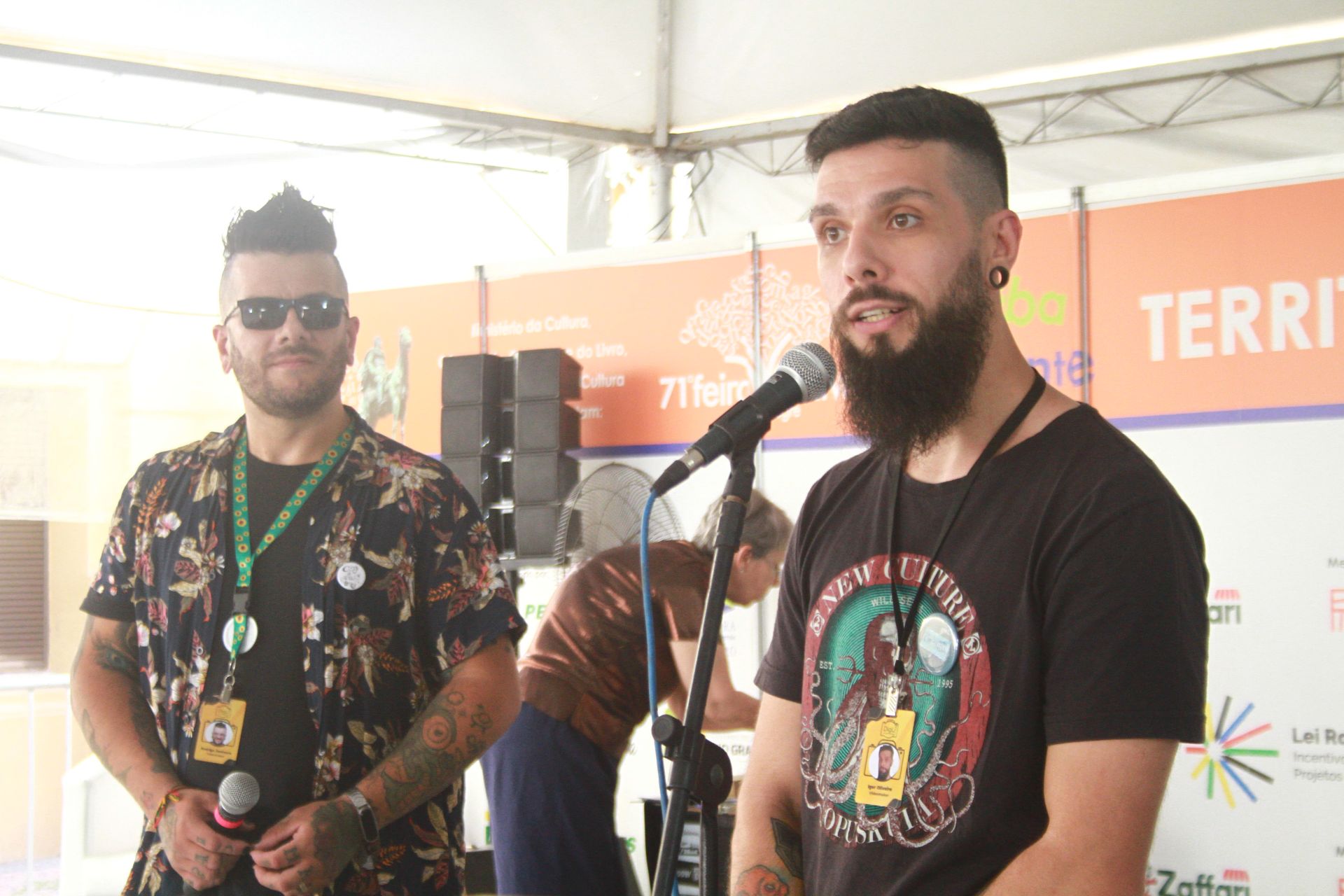 Rodrigo Fontoura no Sarau ao Natural edicao Feira do Livro de Porto Alegre 2025 (12)